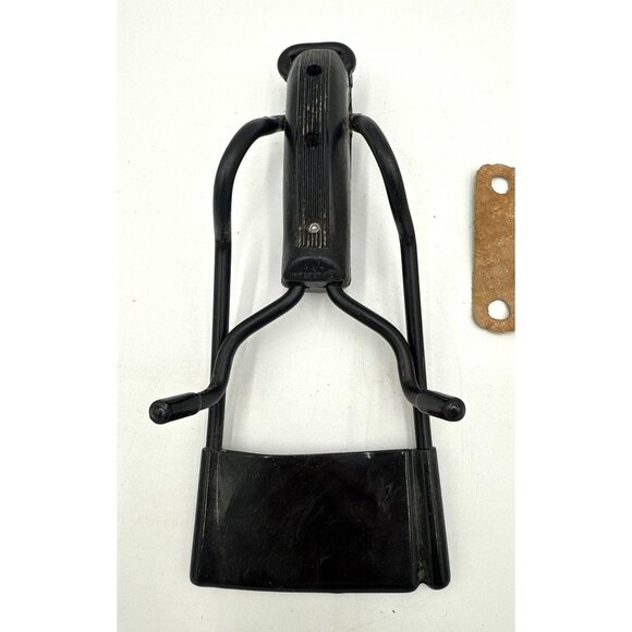 Marksman Slingshot With Rubber Tubing Replacement & Leather Pad - Picture 6 of 6